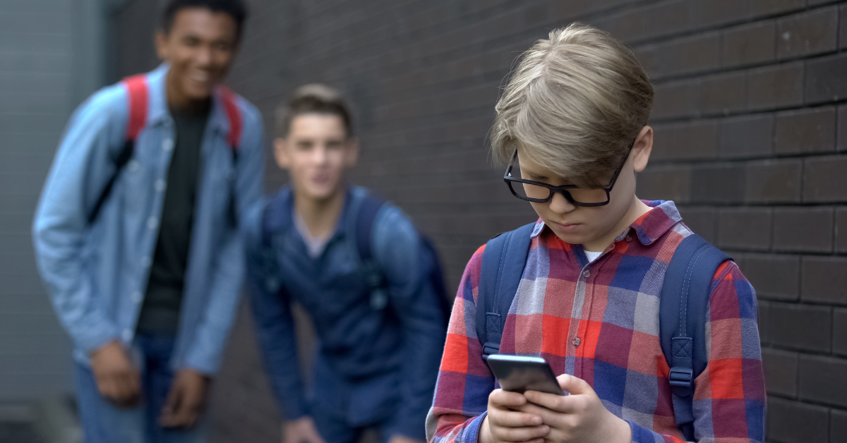 kid stress on cell phone